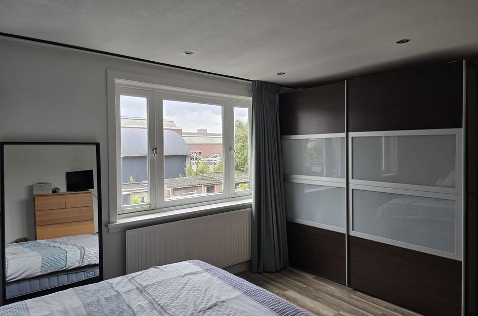 Van Meterenstraat 24