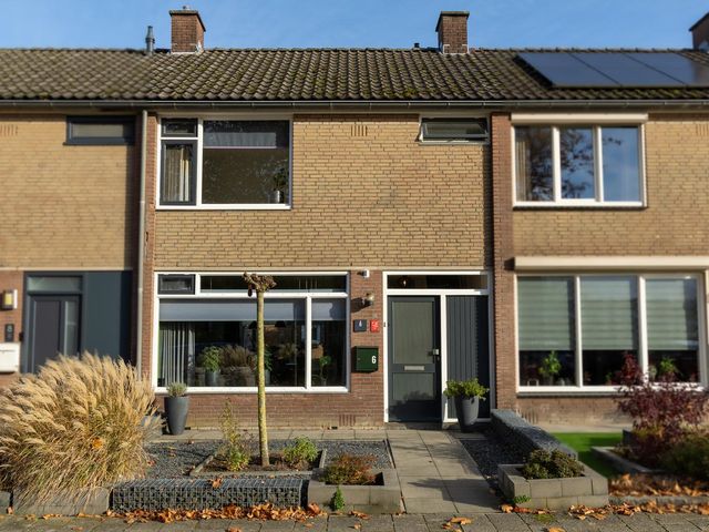 Evertsenstraat 6, Groenlo