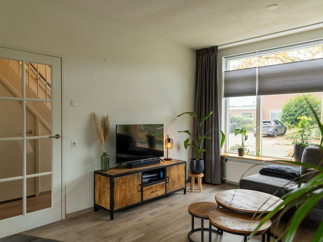 Evertsenstraat 6, Groenlo