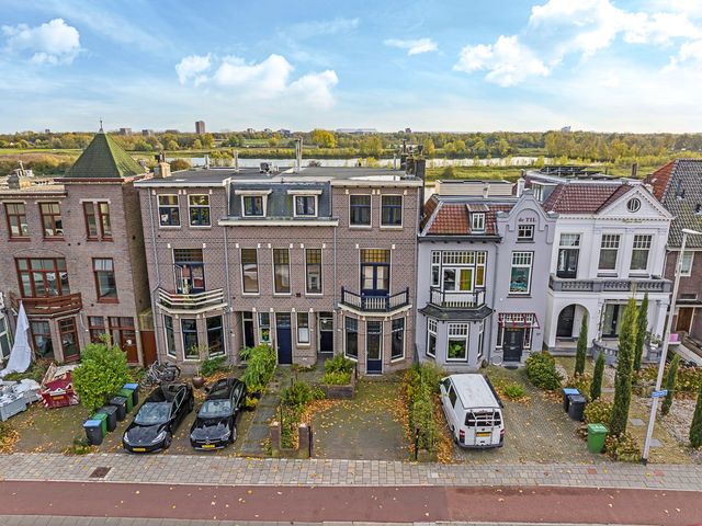 Onderlangs 25, Arnhem