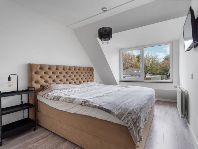 Vivaldipad 52, Almere