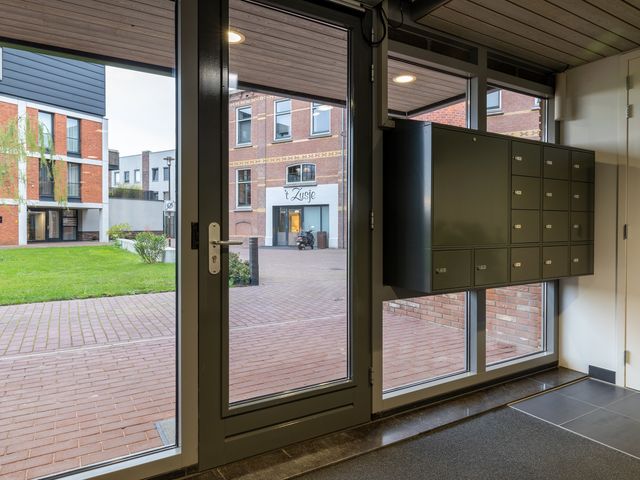 Defensie-eiland 145, Woerden