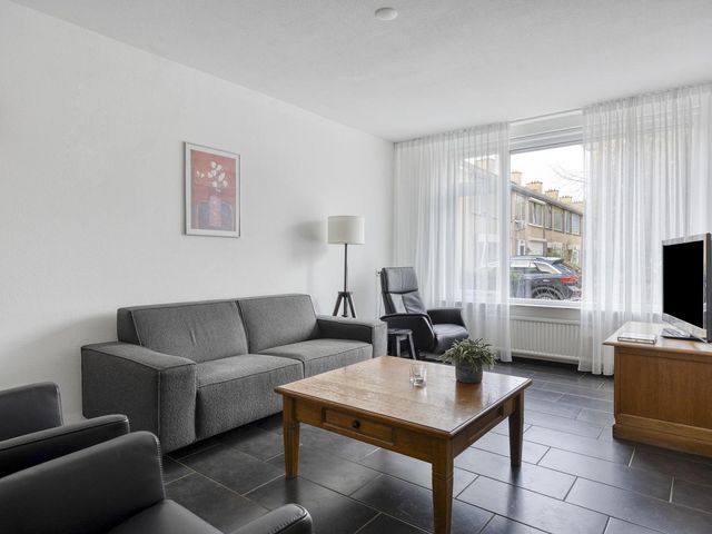 Azaleahof 16, Waalwijk