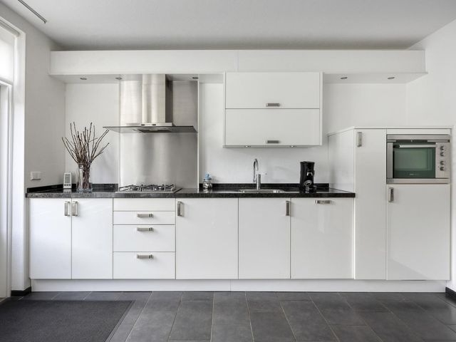 Azaleahof 16, Waalwijk