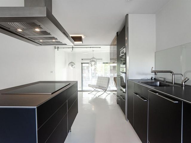 Lodewijk Pincoffsweg 390, Rotterdam