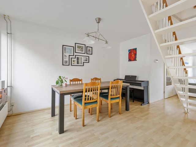 Januaristraat 76, Almere