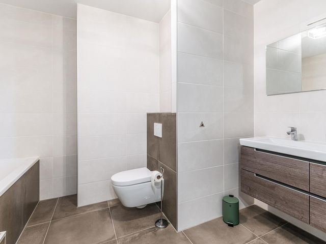 Badhuiskade 213, Amsterdam