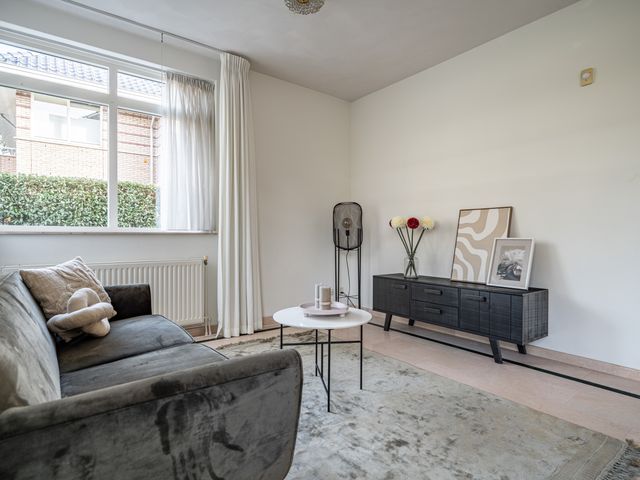 Karekietlaan 9, Leidschendam