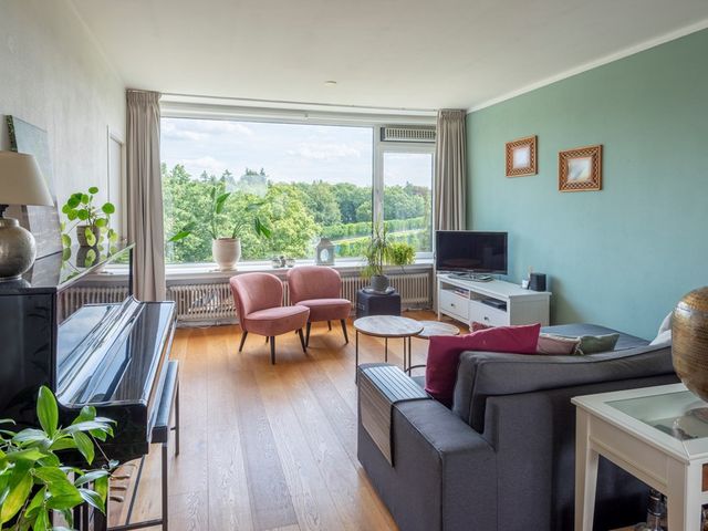 Leeuweriklaan 97, Bussum