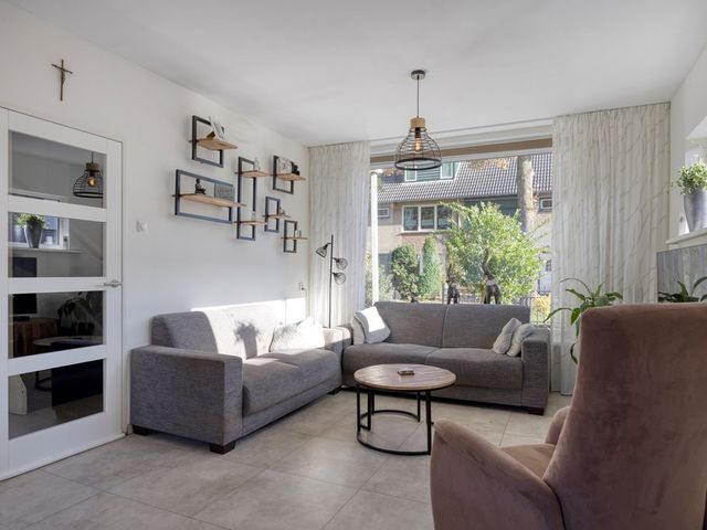 Noordenbos 27, Geertruidenberg