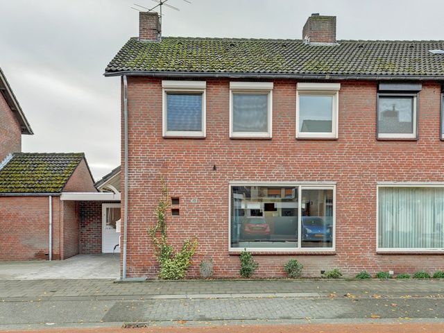 Scharenweg 20, Panningen