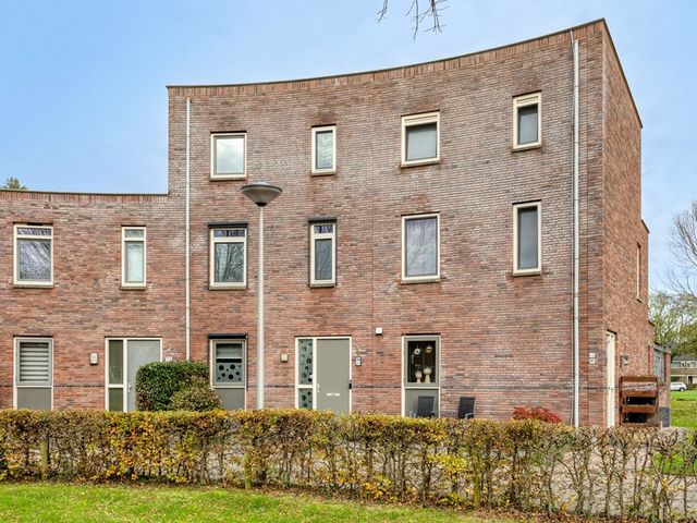 Gerrit Kögelerstraat 74, Zwijndrecht