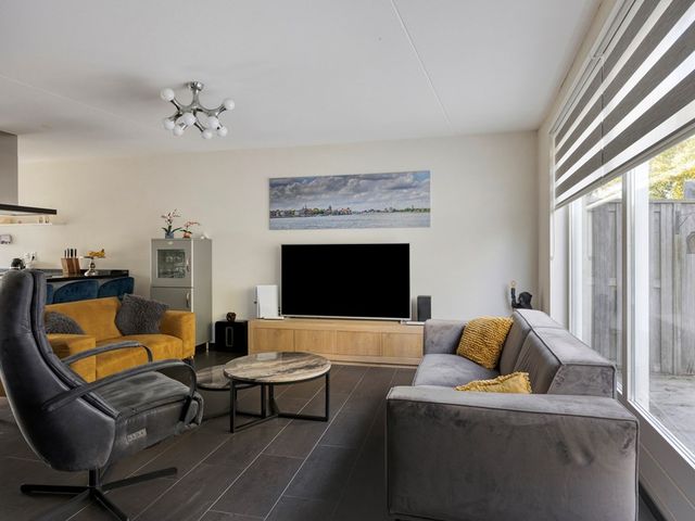 Gerrit Kögelerstraat 74, Zwijndrecht