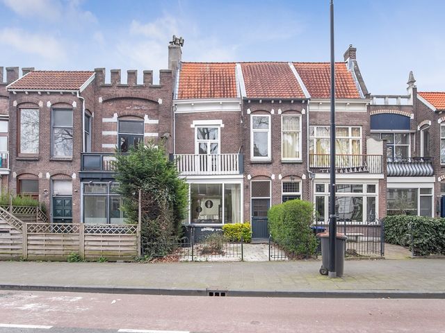 Oranjepark 27, Dordrecht