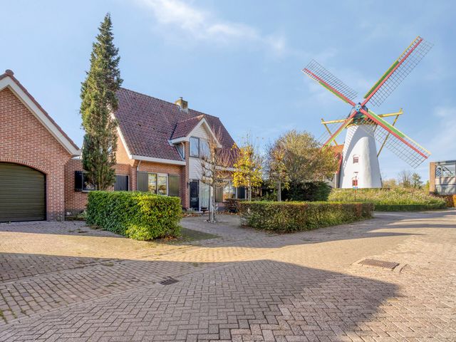 Molenstraat 10, Grijpskerke