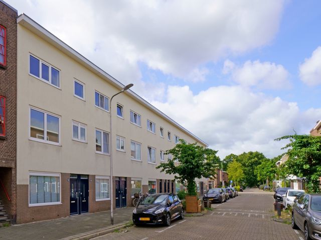 Surinamestraat 100, Utrecht