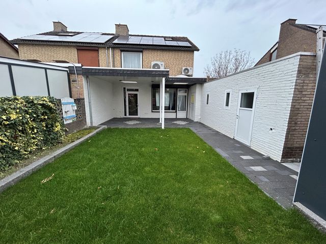 President Kennedystraat 58, Schinveld