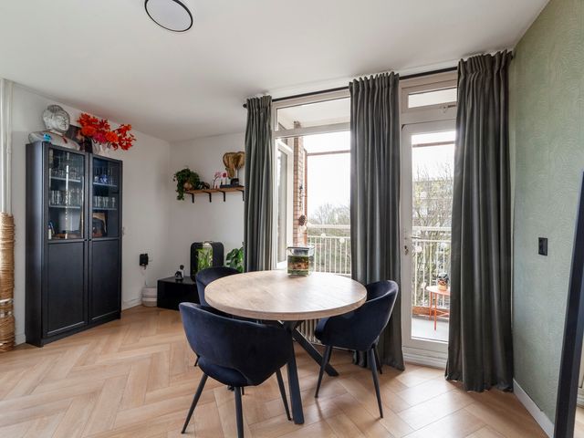 Isabellaland 1490, 's-Gravenhage