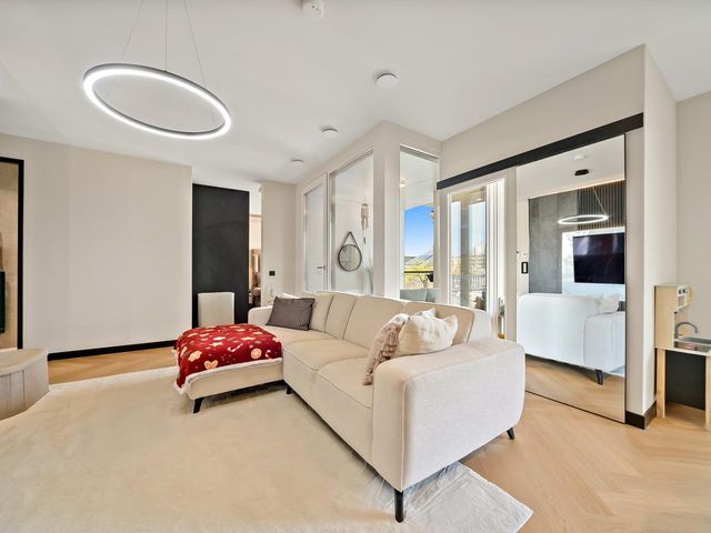 Jaap van der Hoekplaats 62, Rotterdam