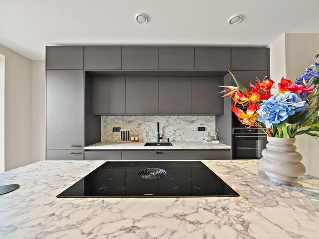 Jaap van der Hoekplaats 62, Rotterdam