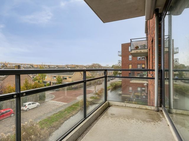 Kustvaart 11, Krimpen Aan Den IJssel