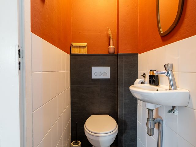 Dokter van Vuurestraat 16, Dussen