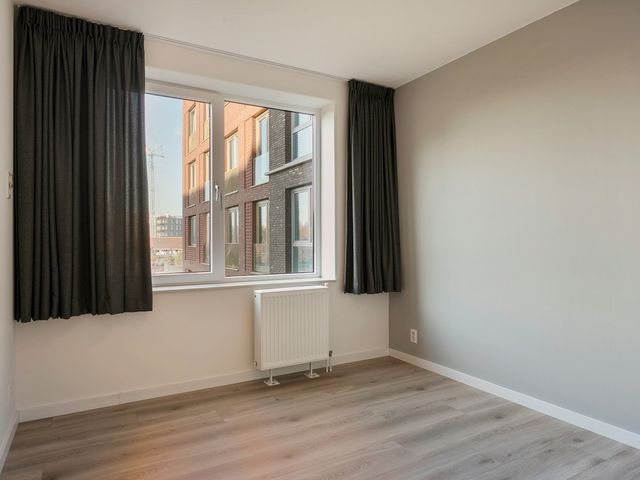 Sigmaplantsoen 675, Leiden