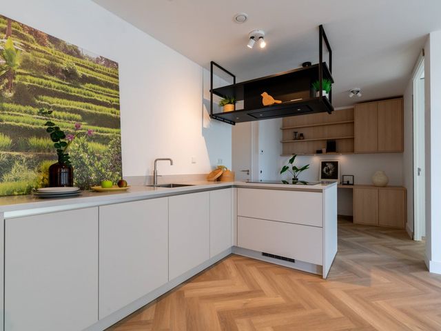 Gedempte Zalmhaven 214, Rotterdam