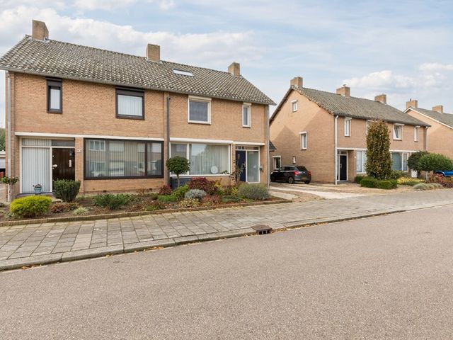 Laurierstraat 24, Echt