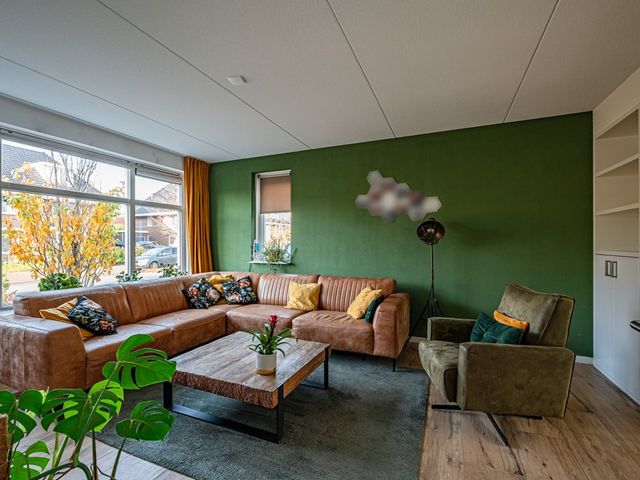 Pasteurhage 15, Emmeloord