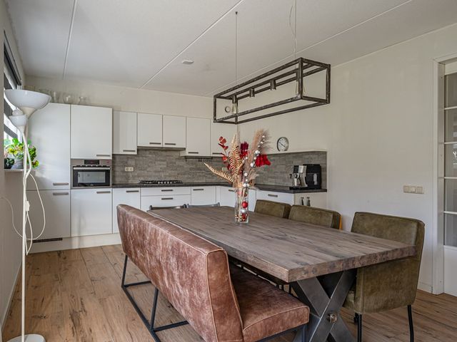 Pasteurhage 15, Emmeloord