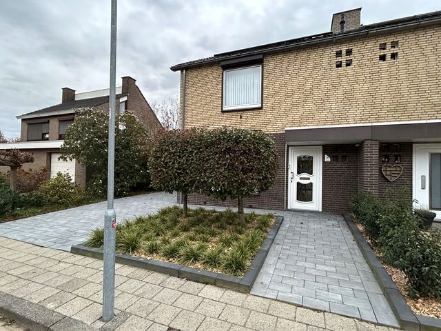 President Kennedystraat 58, Schinveld