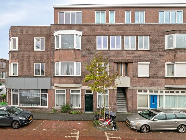 Magnoliastraat 6, 's-Gravenhage