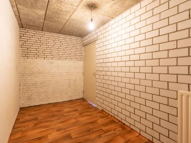 Bernard Shawsingel , Amsterdam