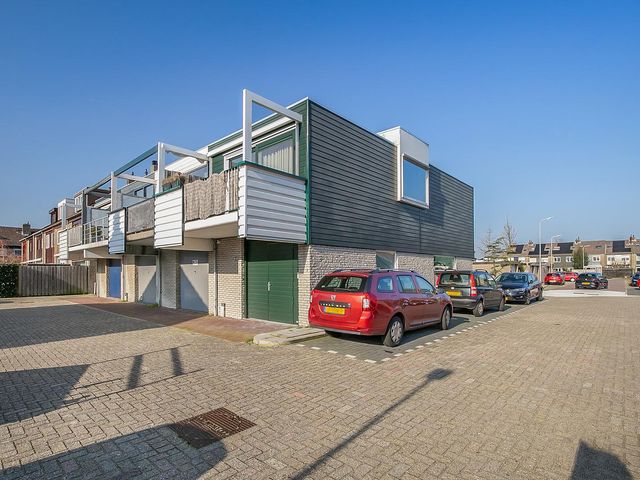 Maasdal 45, Capelle aan den IJssel