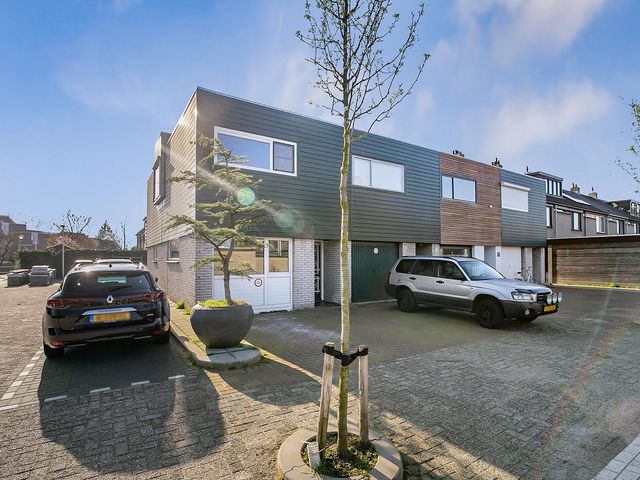 Maasdal 45, Capelle aan den IJssel