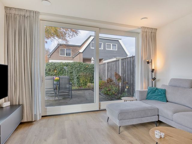 De Toekomst 17, Steggerda