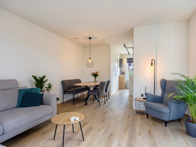 De Toekomst 17, Steggerda