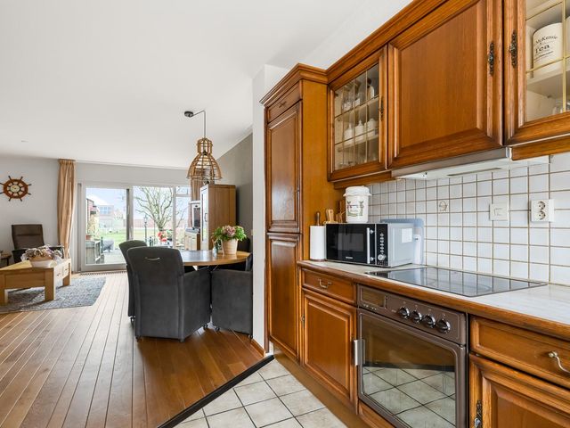 Kaasmaker 135, Assendelft