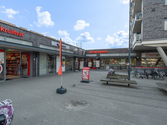 Willem Landréplein 60, Schiedam