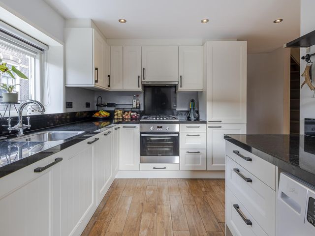 Buitendams 527, Hardinxveld-Giessendam