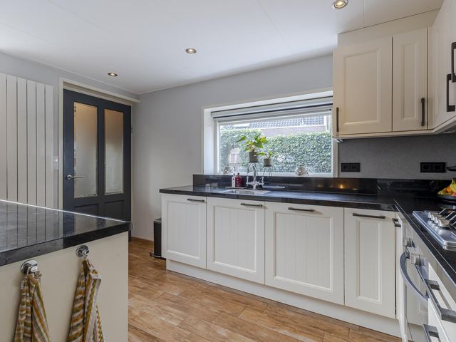 Buitendams 527, Hardinxveld-Giessendam