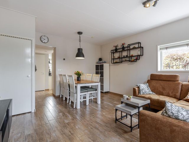 Buitendams 527, Hardinxveld-Giessendam