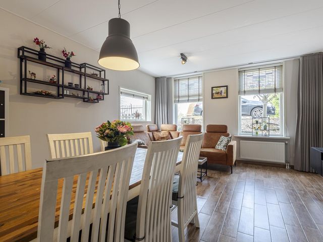 Buitendams 527, Hardinxveld-Giessendam