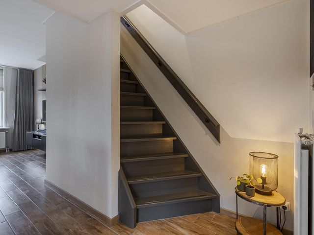 Buitendams 527, Hardinxveld-Giessendam