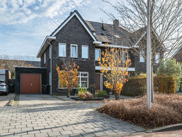 Pasteurhage 15, Emmeloord