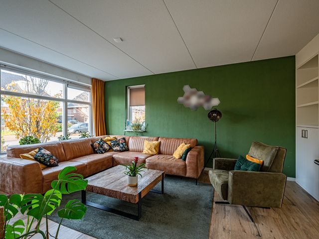 Pasteurhage 15, Emmeloord