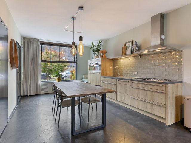 Mandenmakerstraat 16, Breda