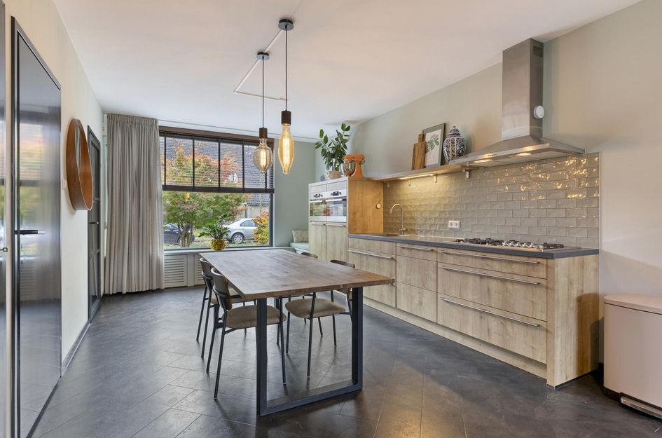 Mandenmakerstraat 16