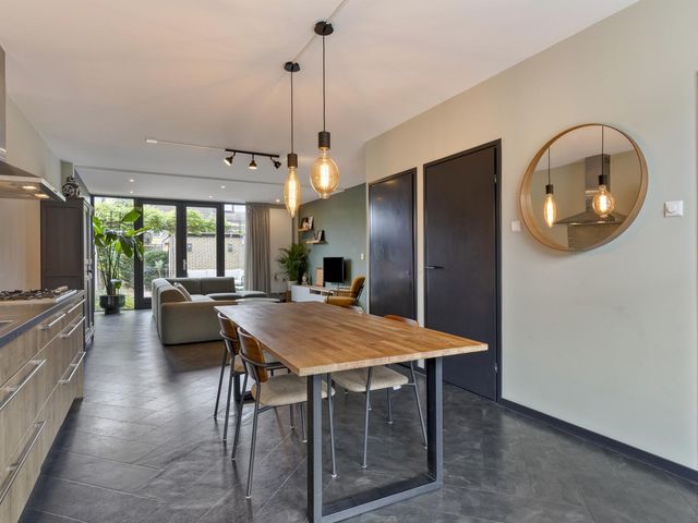 Mandenmakerstraat 16, Breda